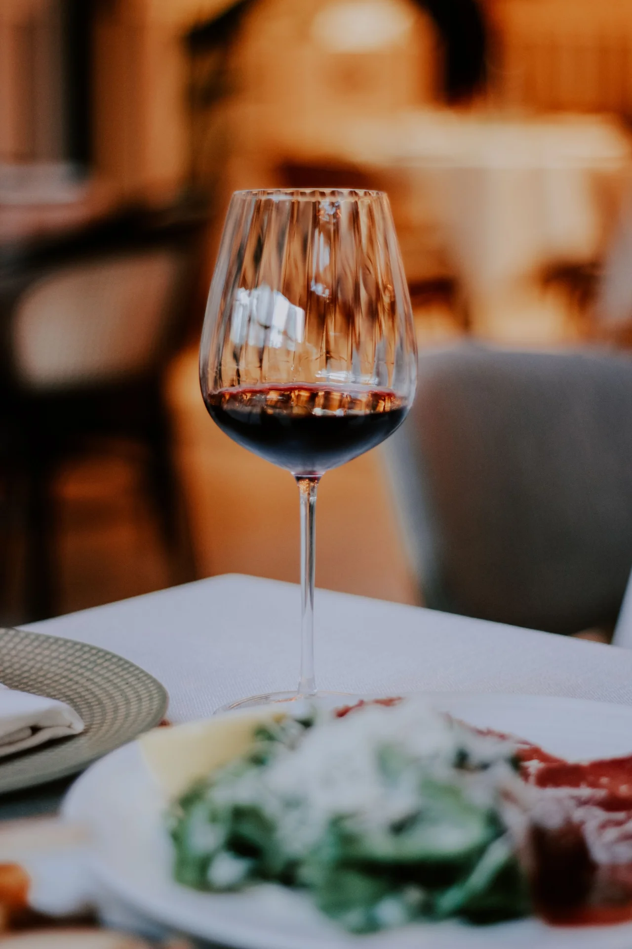 Un verre de vin rouge